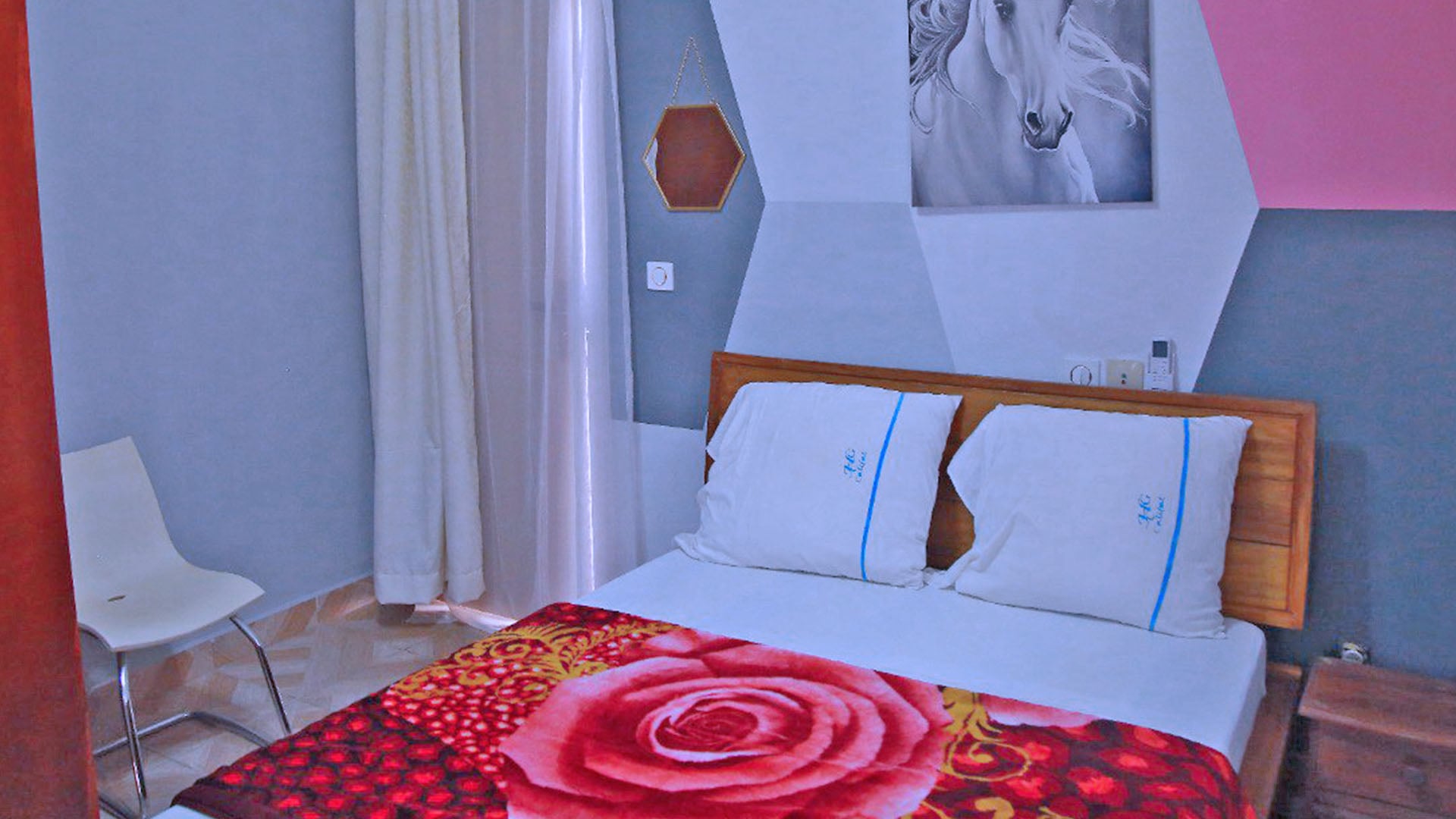 Hôtel Oasis galerie chambre4 superieur vue piscine